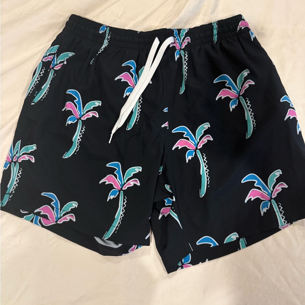 chubbies Black Swim Shorts with Teal and Pink Palm Print